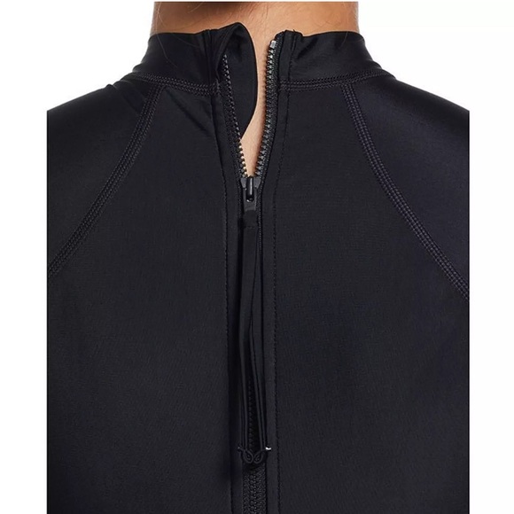 NWOT Nike Women's Hydralock Fusion Long Sleeve Rashguard - Picture 5 of 5